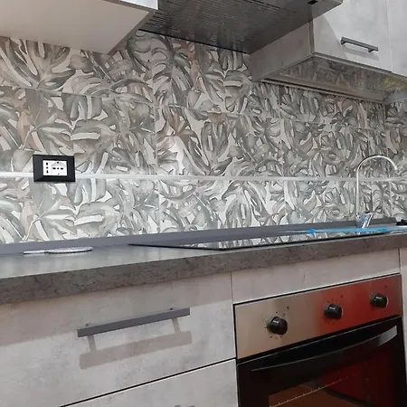 Apartament Alecatia 2 *