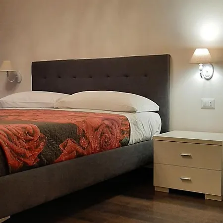 Alecatia 2 Apartament Rzym
